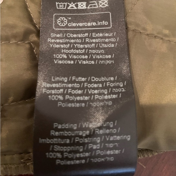 Women’s quilted forest green skirt new with tags. - Picture 8 of 8